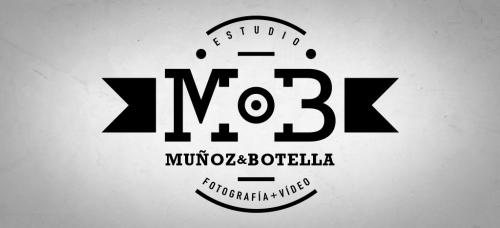 Estudio Muñoz Botella Logo